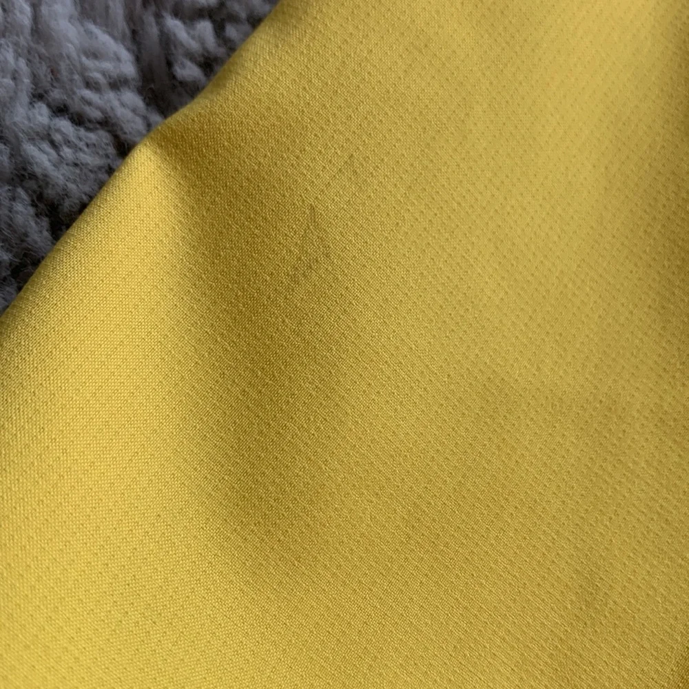 Yellow Nike golf pants - Picture 7 of 7